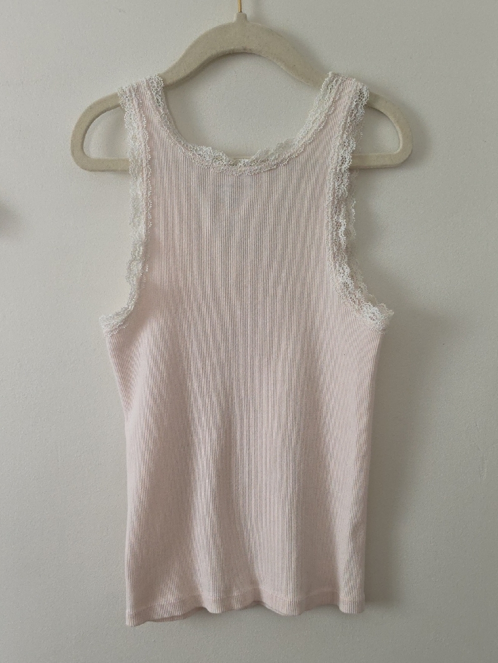 Brandy Melville Floral Tee & Blush Lace-Trim Tank Set Size 2/XS - Picture 5 of 7